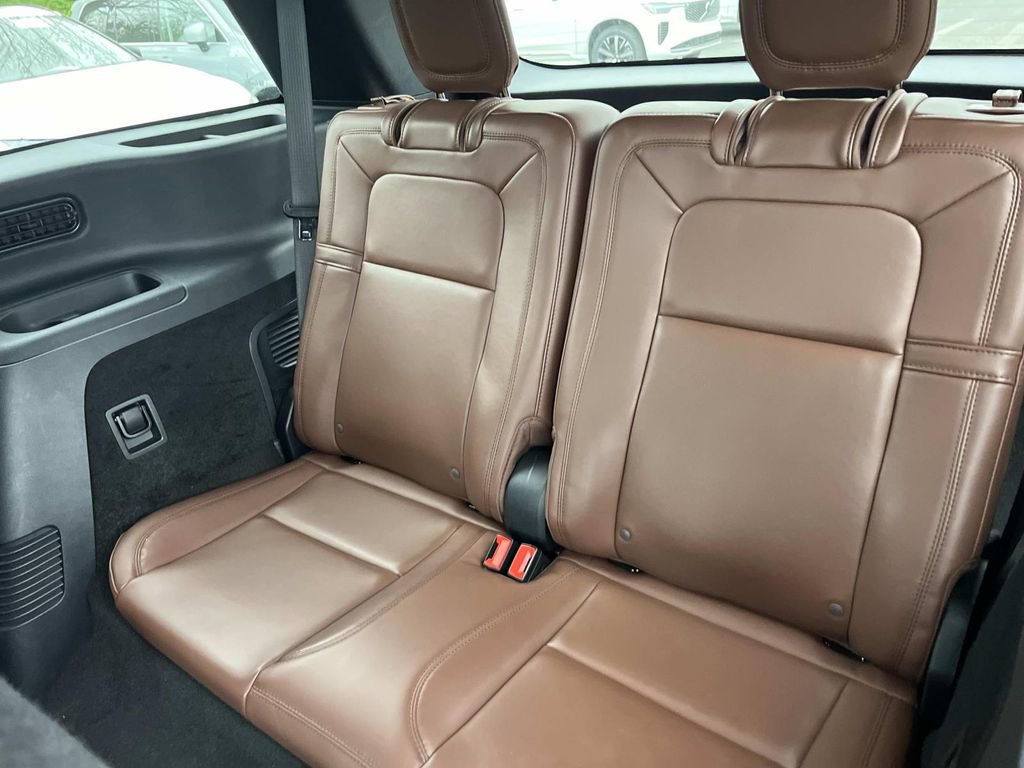 Used 2025 Lincoln Aviator Reserve w/ Illumination Package AWD/4WD image 20