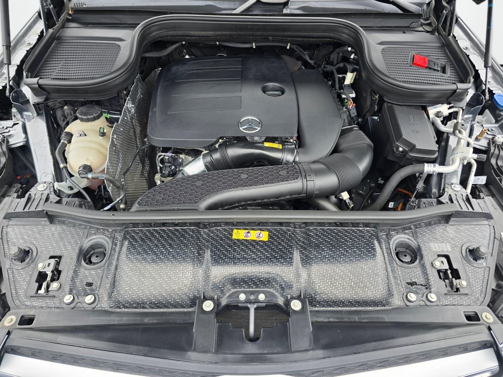 Used 2023 Mercedes-Benz GLE 350 4MATIC w/ 3rd Row Seat Package image 11