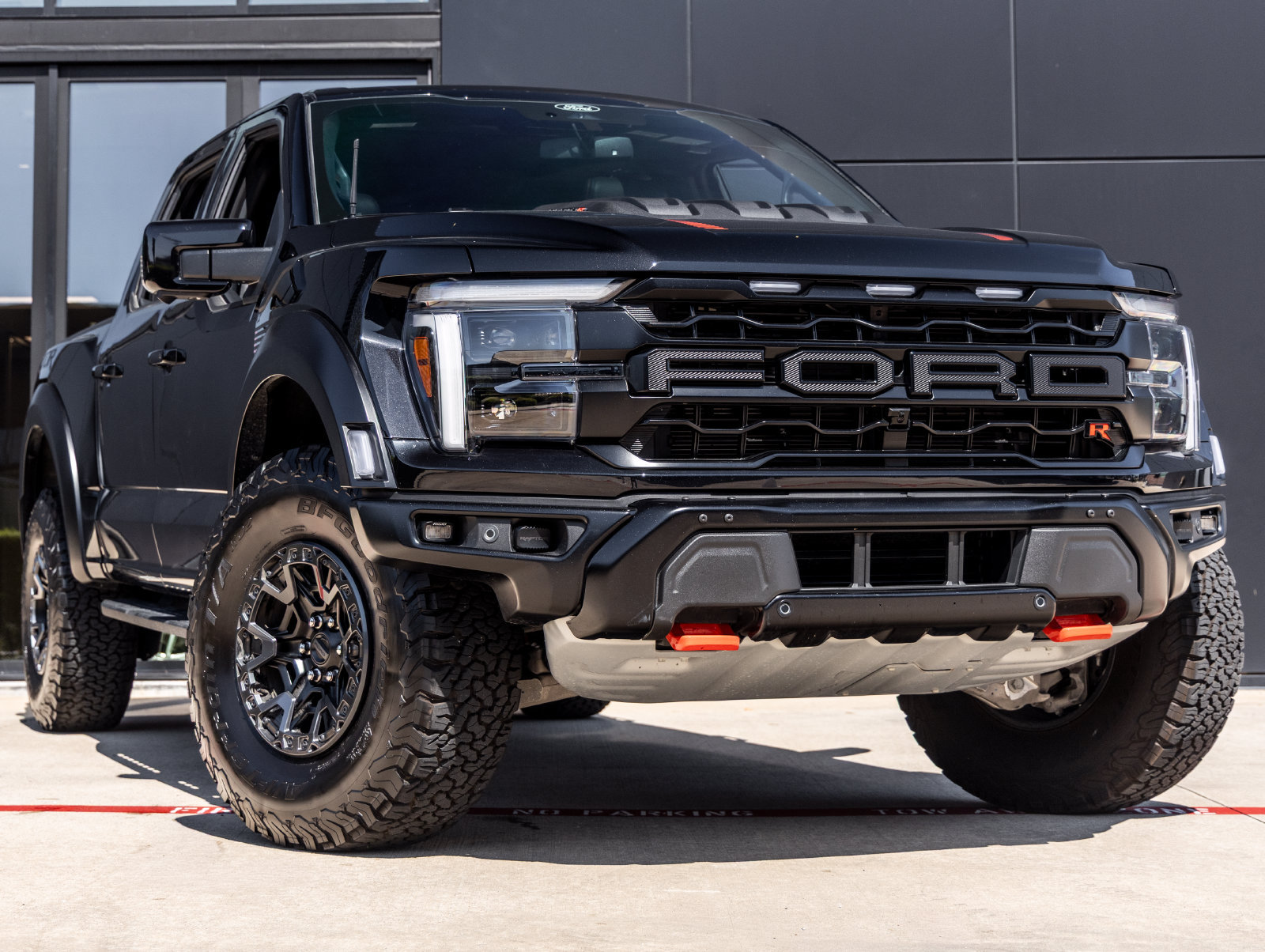 Used 2026 Ford F150 Raptor w/ Equipment Group 803A Raptor R AWD/4WD image 2