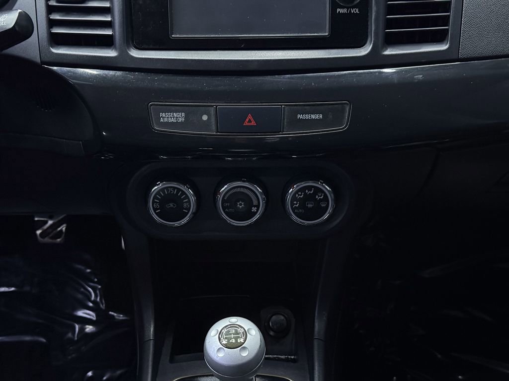 Used 2014 Mitsubishi Lancer Evolution GSR image 21