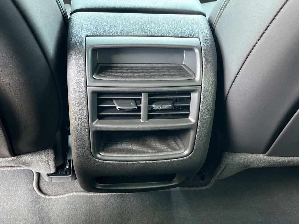 New 2025 Cadillac XT5 Premium Luxury w/ Technology Package image 18