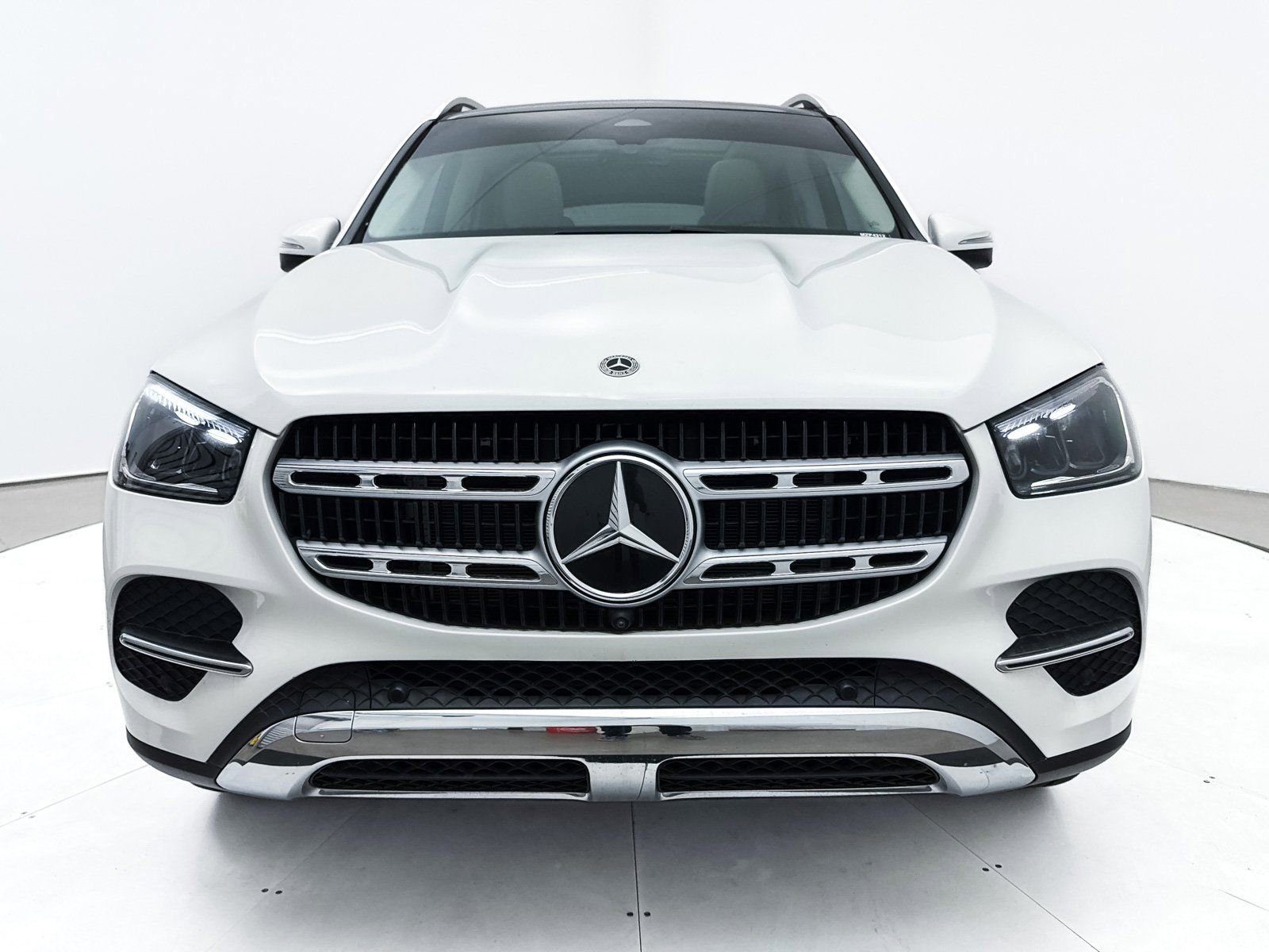 Used 2024 Mercedes-Benz GLE 450 4MATIC image 16