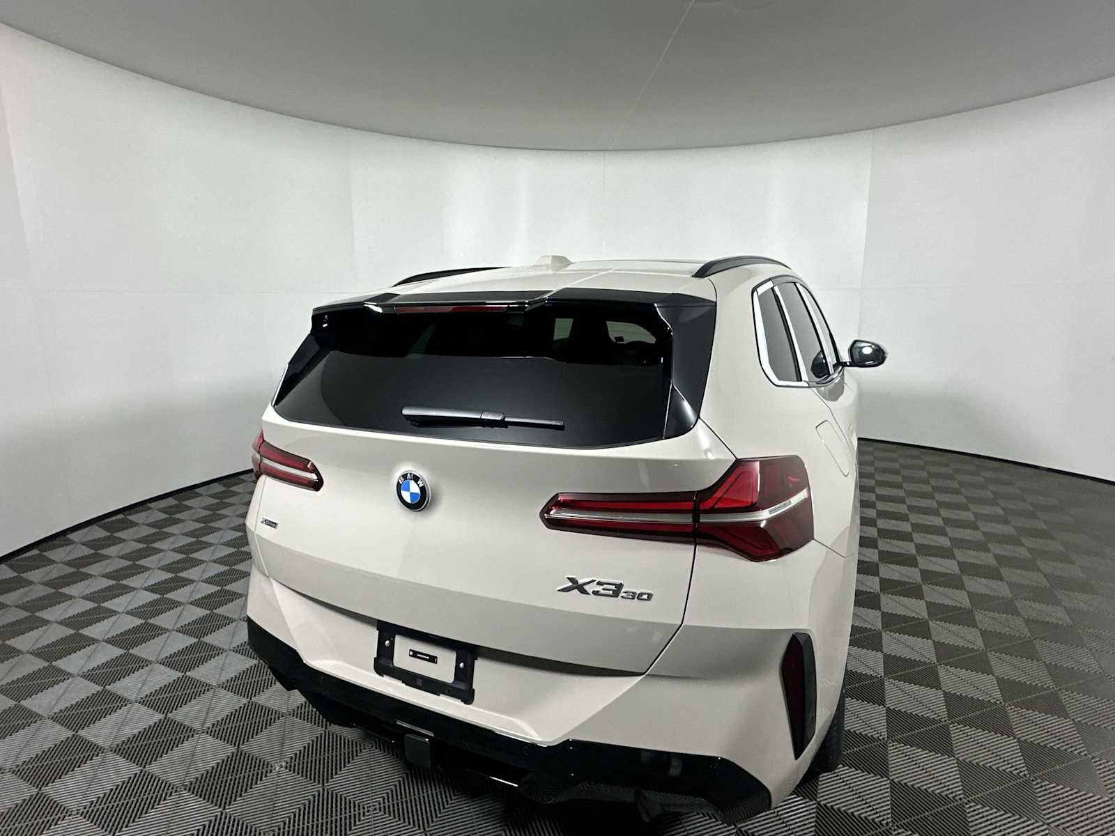 New 2026 BMW X3 xDrive30 w/ M Sport Package image 9