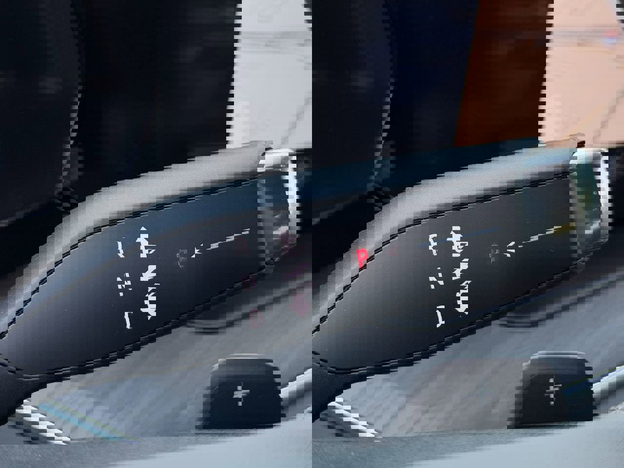 New 2026 Chevrolet Suburban Premier image 20