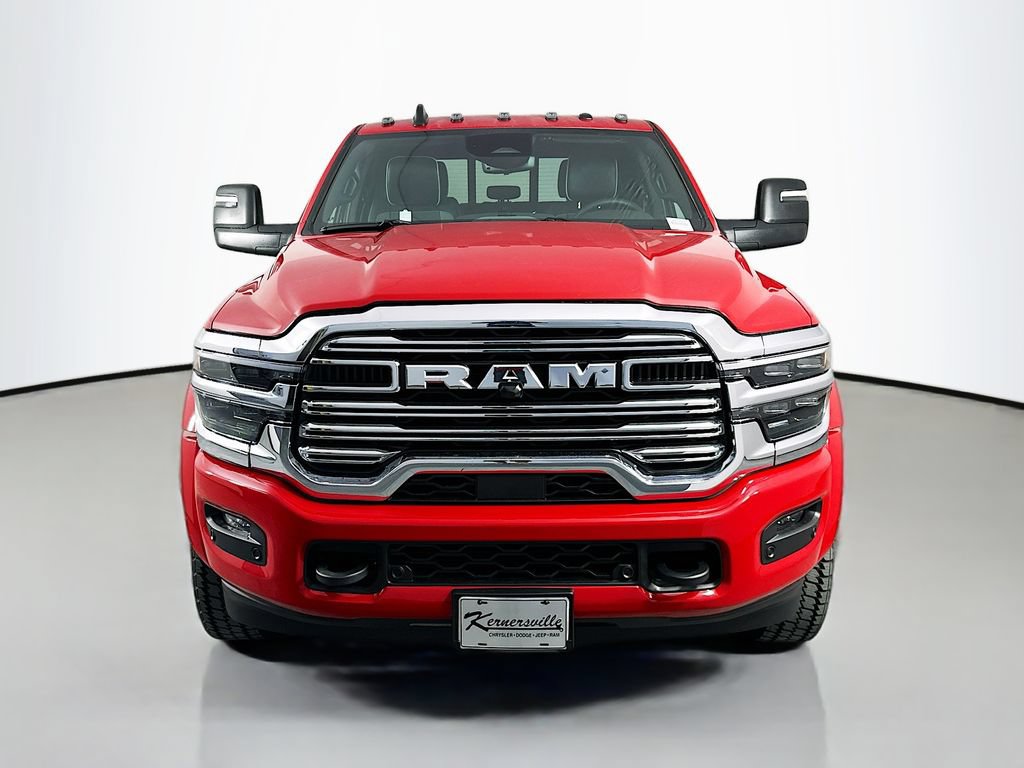 New 2026 RAM 4500 4x4 Crew Cab DRW w/ Laramie Trim Package image 2