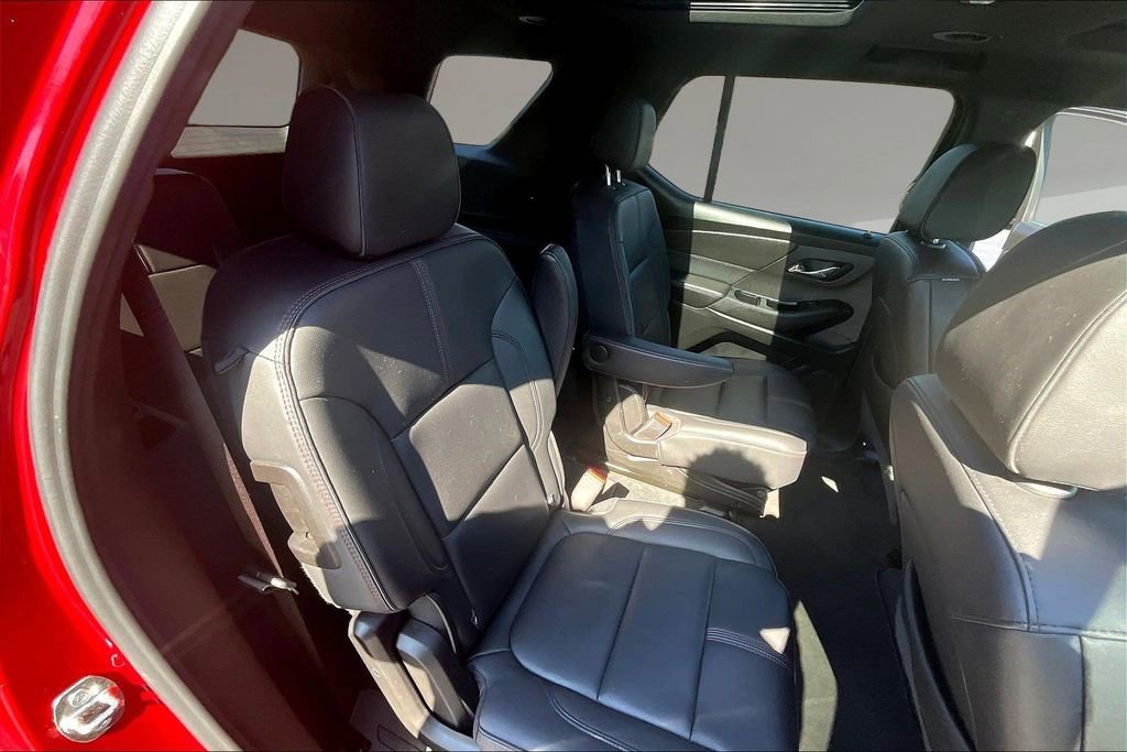 Used 2023 Chevrolet Traverse RS AWD/4WD image 25