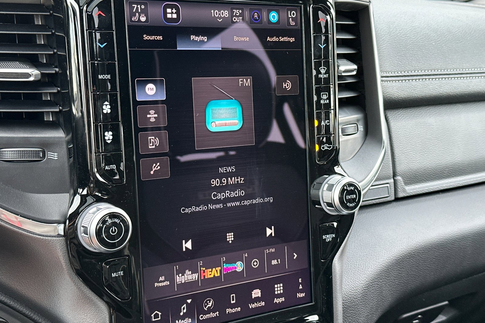 New 2026 RAM 1500 Laramie image 16