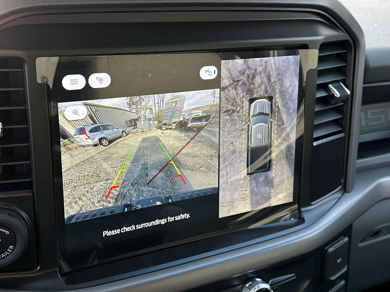 New 2025 Ford F150 Lightning XLT w/ Max Trailer Tow Package image 25