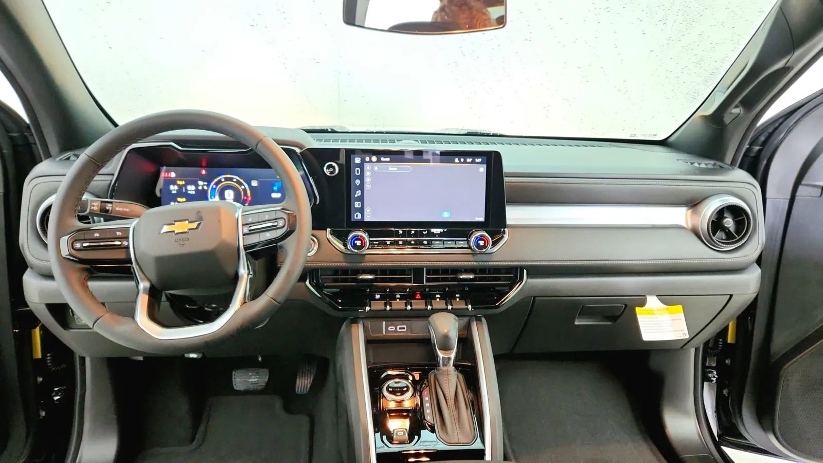 Used 2024 Chevrolet Colorado LT w/ LT Convenience Package image 44