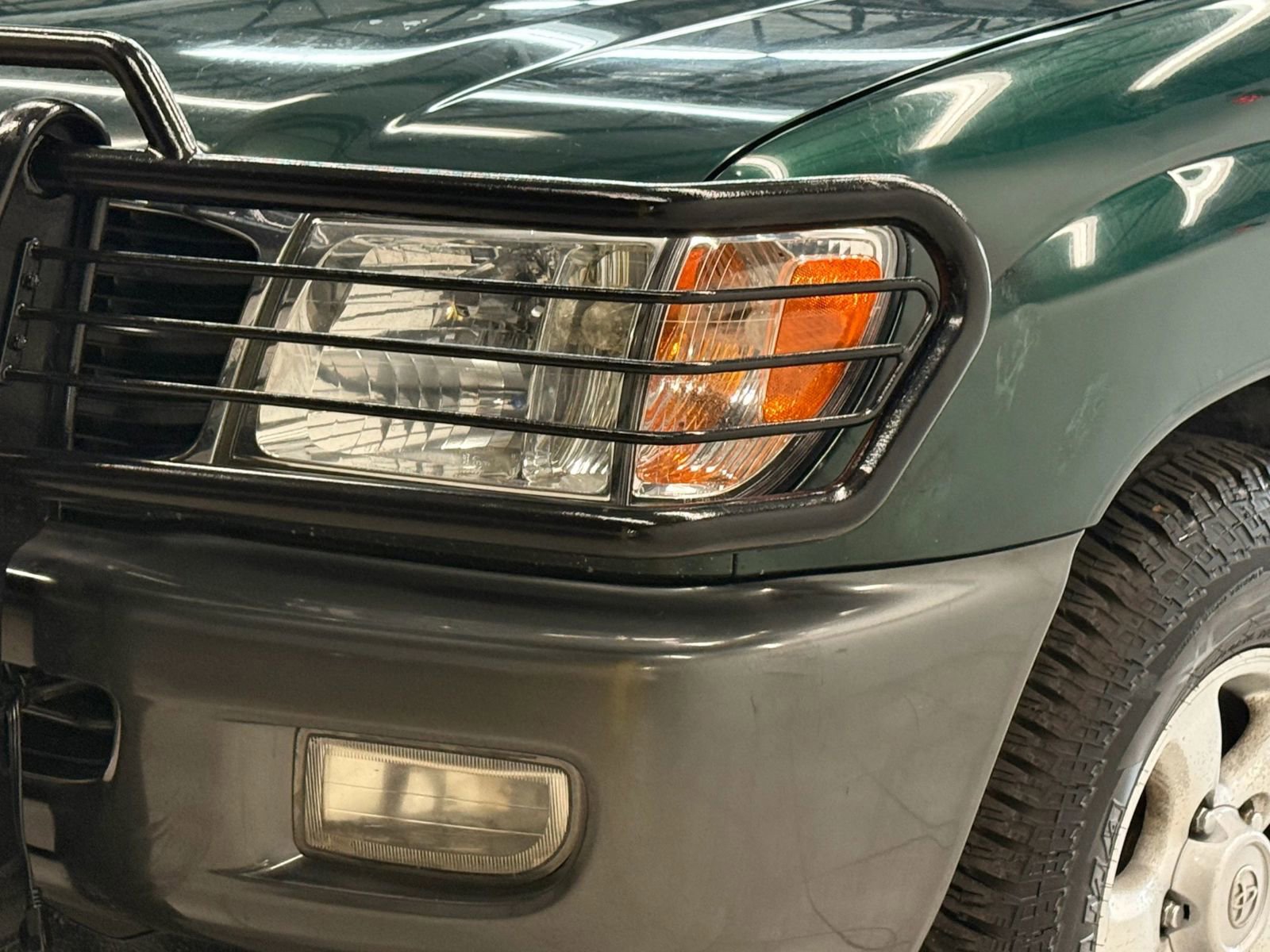 Used 1998 Toyota Land Cruiser image 4