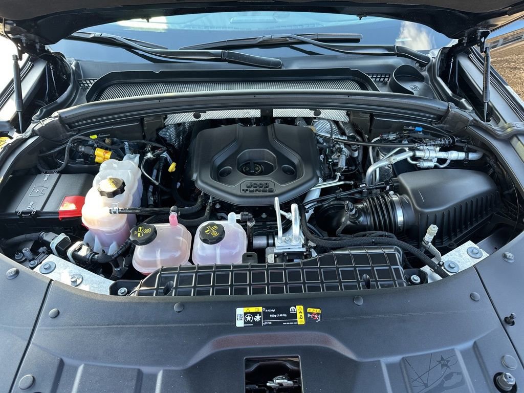 Used 2024 Jeep Grand Cherokee Trailhawk w/ Luxury Tech Group III image 29