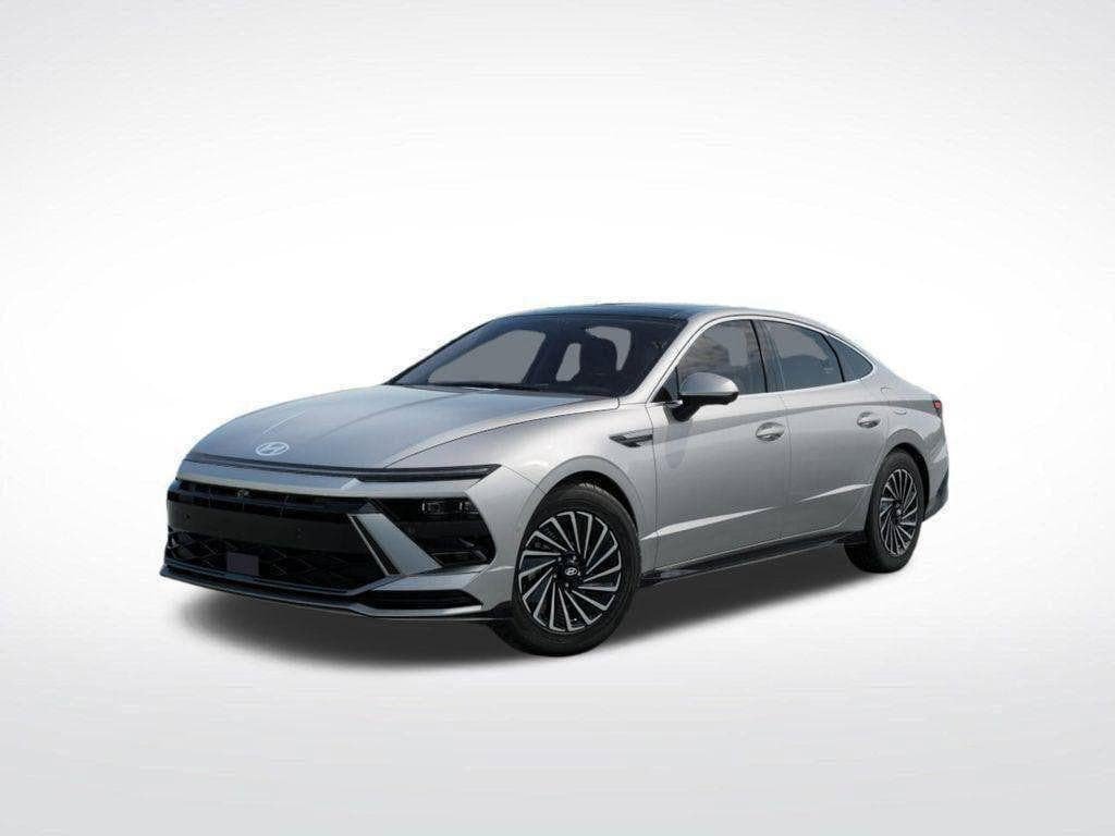 New 2026 Hyundai Sonata Limited FWD image 2