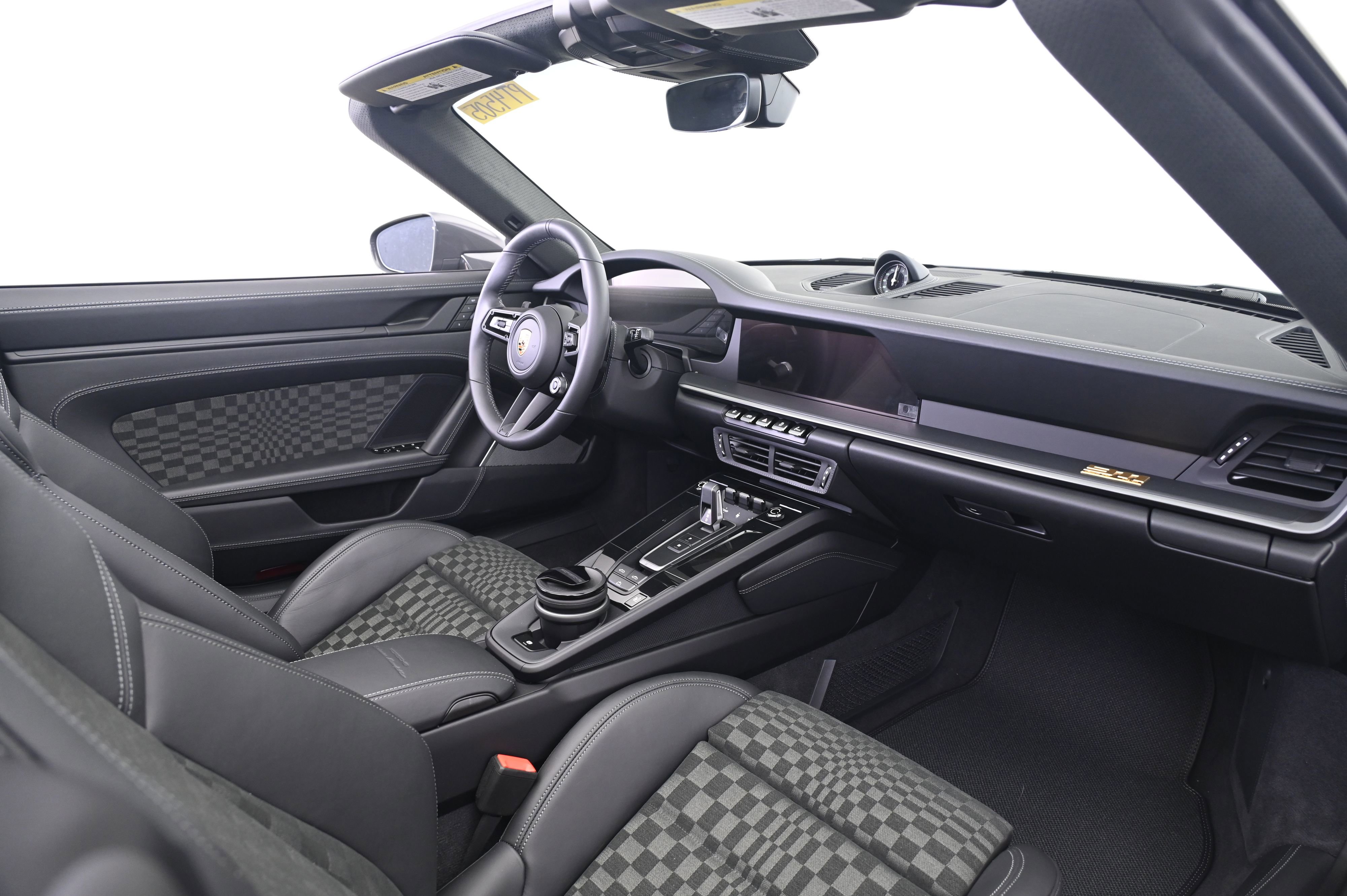 Certified 2026 Porsche 911 GTS image 23