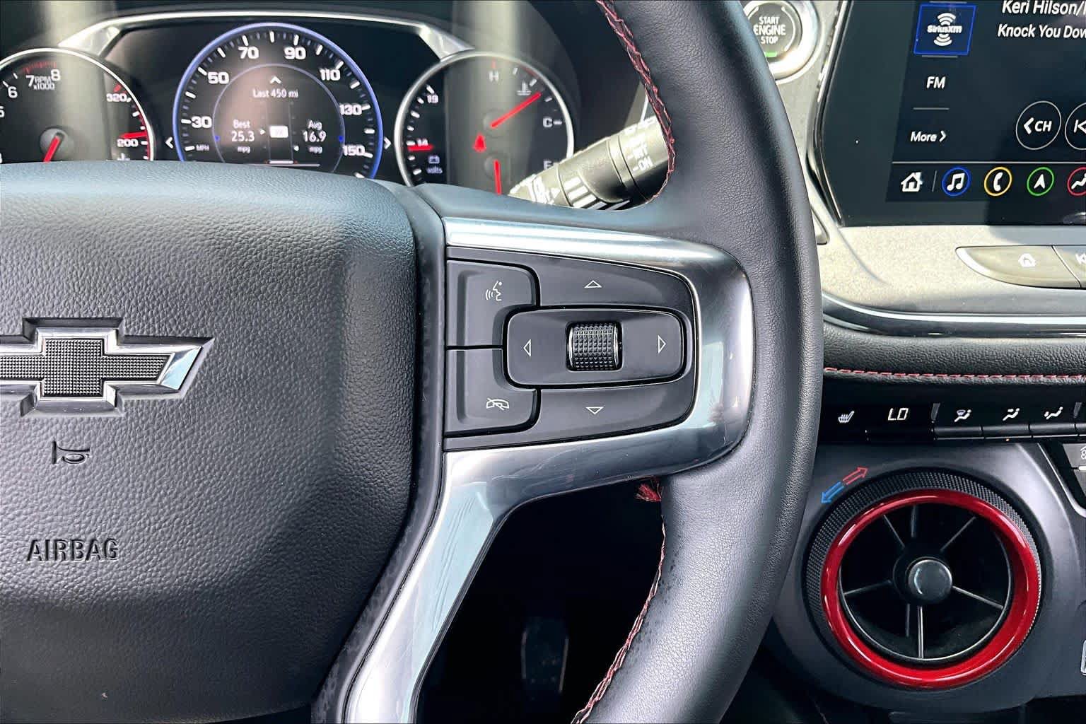 Used 2025 Chevrolet Blazer RS FWD image 25