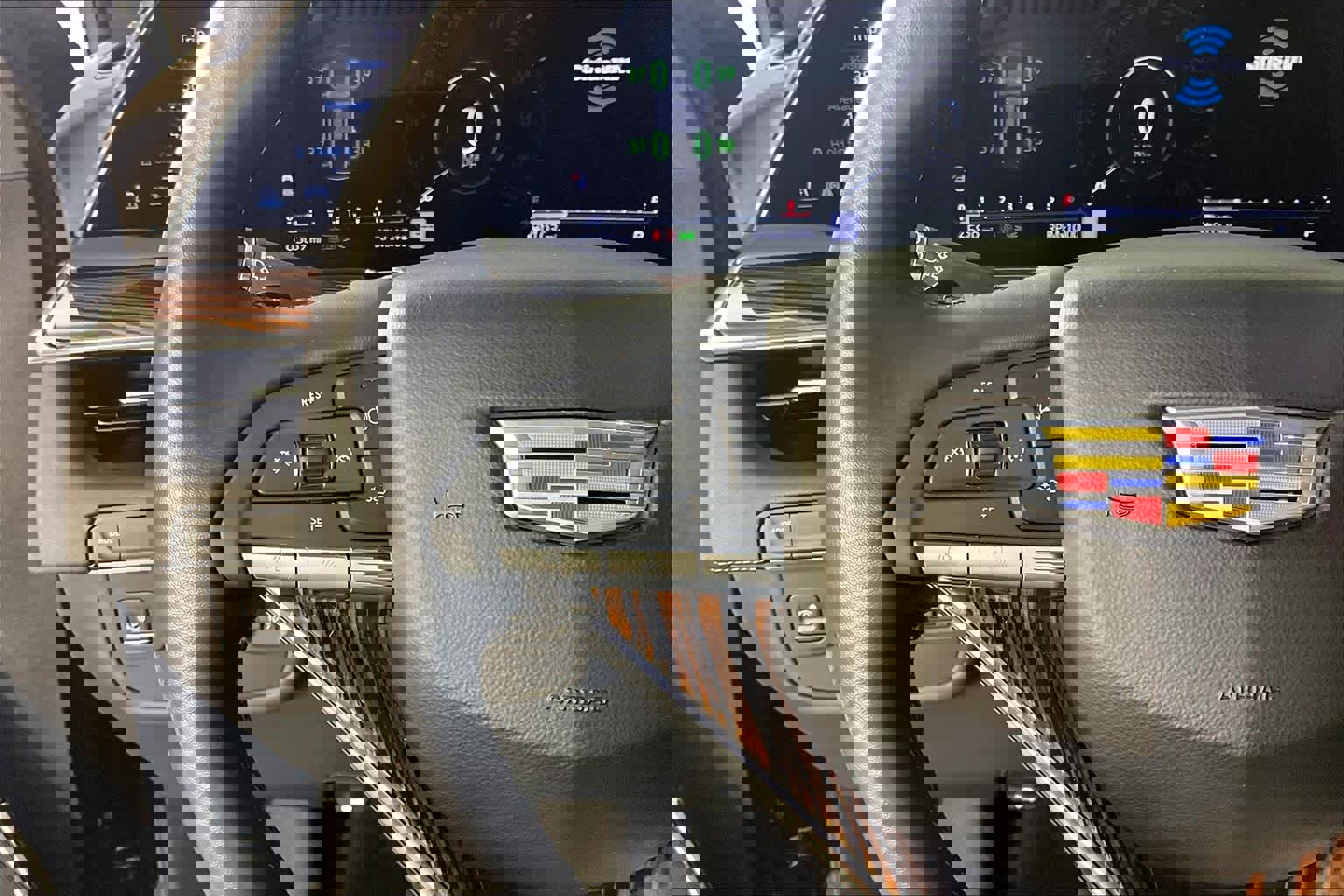 Used 2024 Cadillac Escalade Luxury RWD image 22