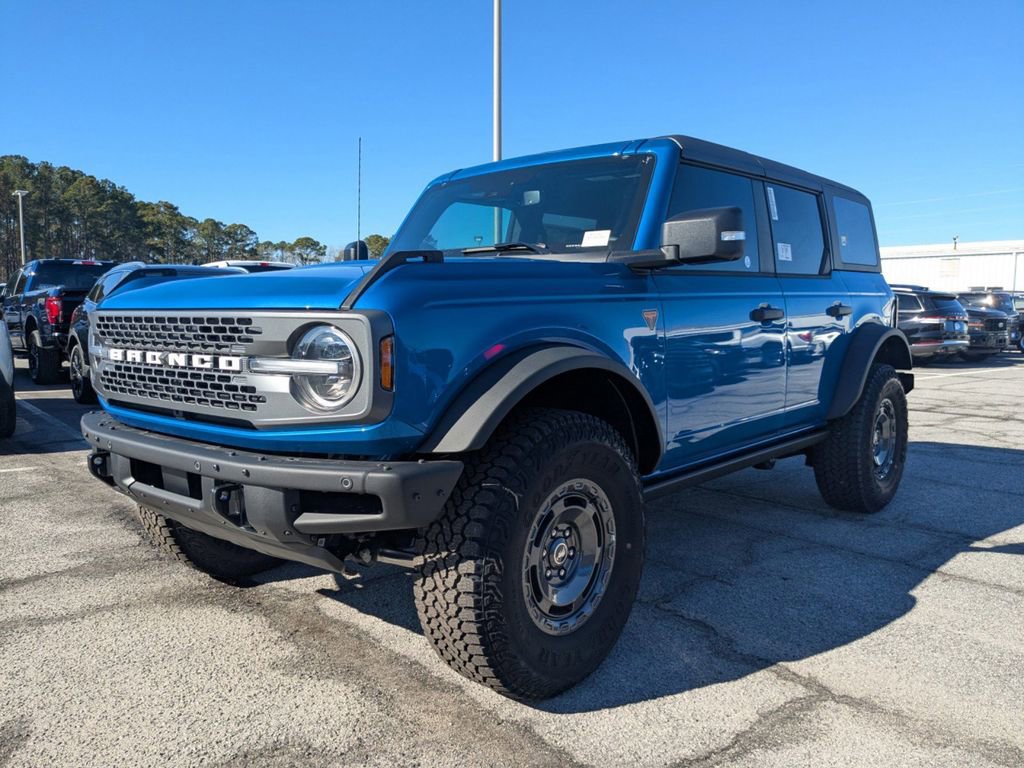 New 2025 Ford Bronco Badlands image 8