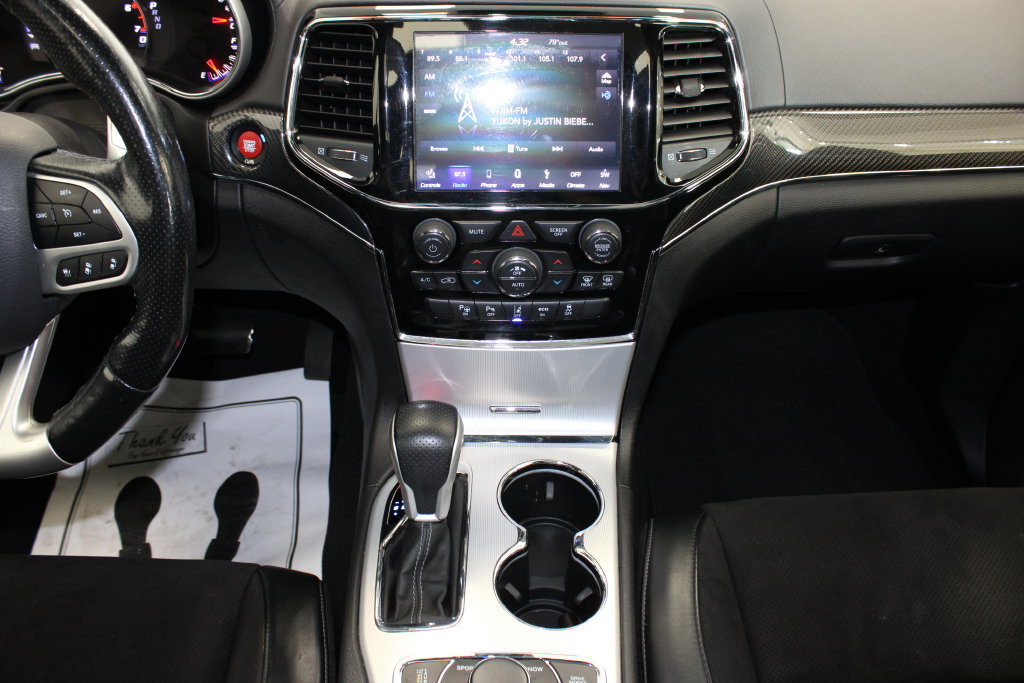 Used 2019 Jeep Grand Cherokee SRT AWD/4WD image 12