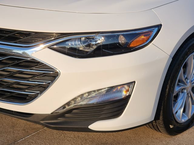 Used 2025 Chevrolet Malibu LT FWD image 16