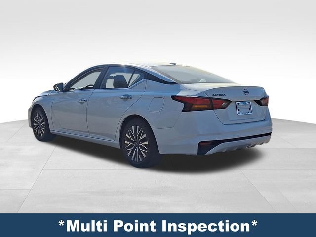 Used 2025 Nissan Altima 2.5 SV image 5