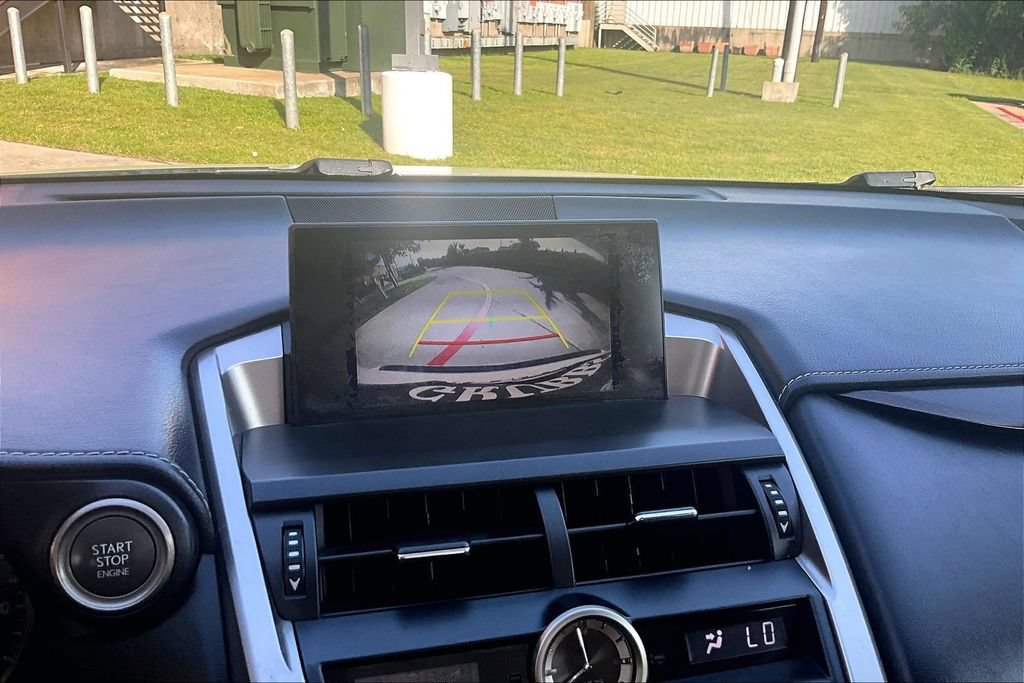Used 2015 Lexus NX 200t FWD image 29