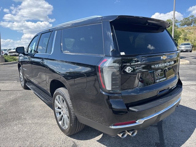 New 2026 Chevrolet Suburban Premier w/ Sun And Tow Package image 7