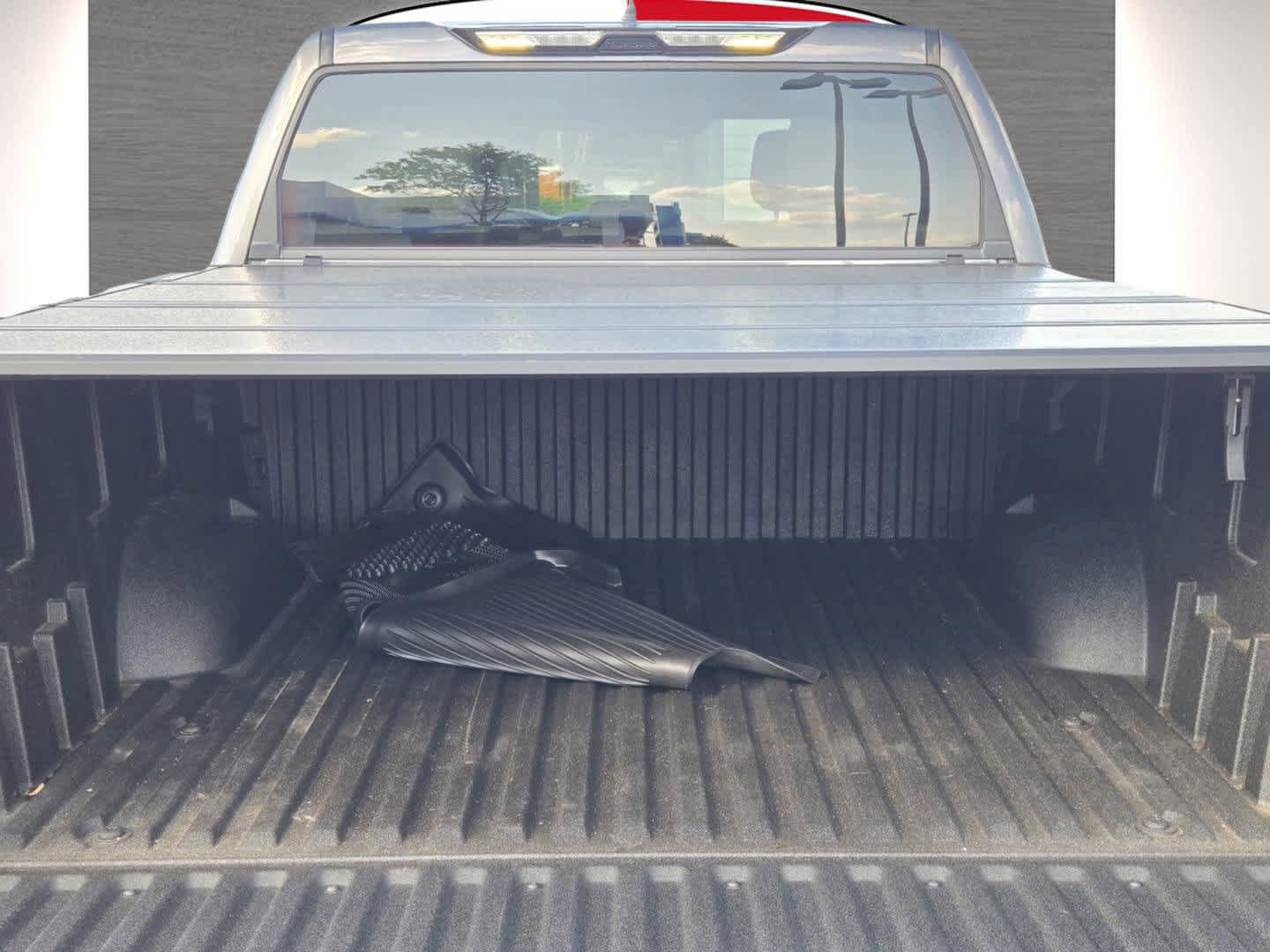 Used 2025 Toyota Tundra SR5 w/ SR5 Premium Package RWD image 9