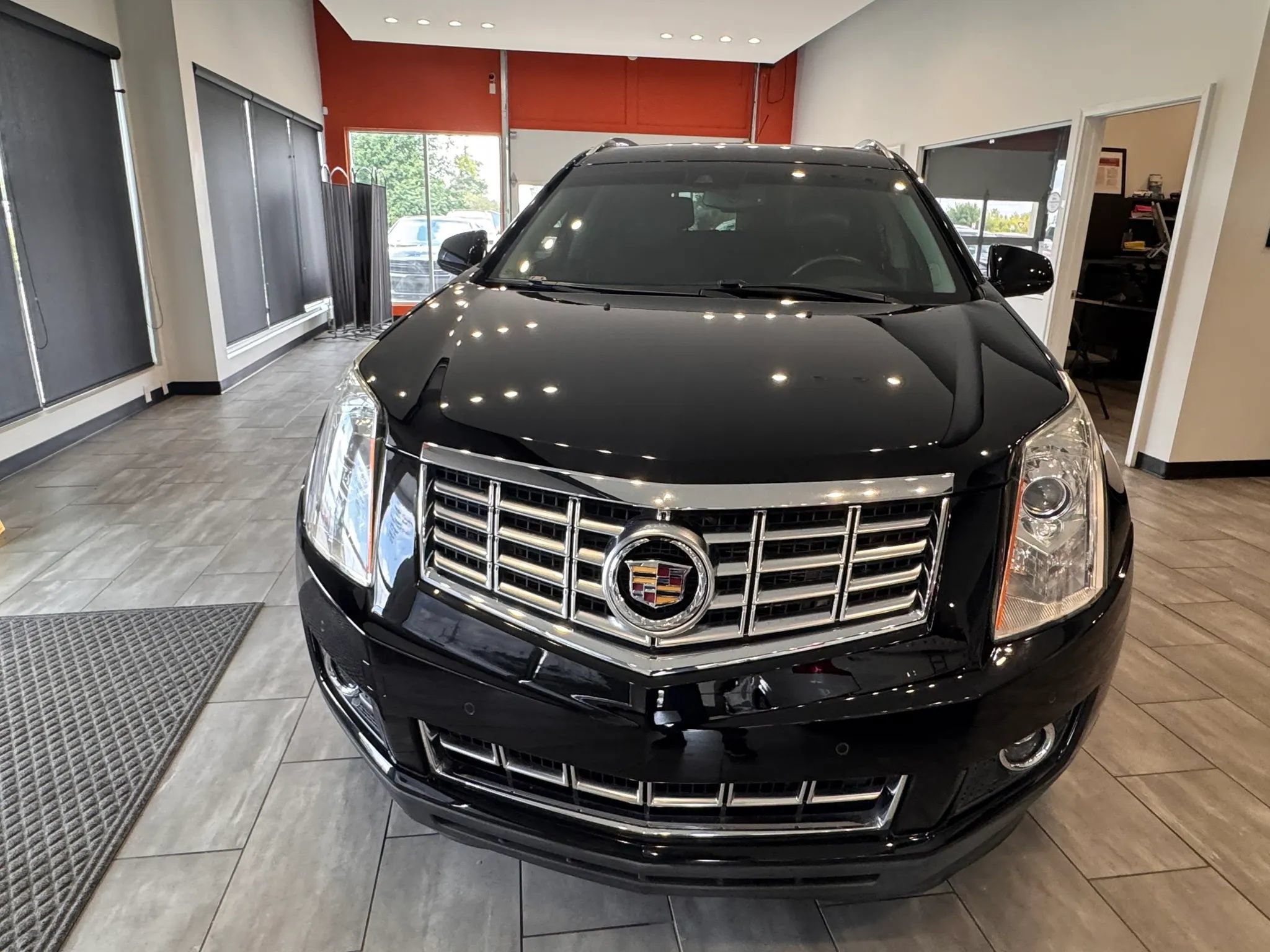 Used 2016 Cadillac SRX Premium FWD image 8