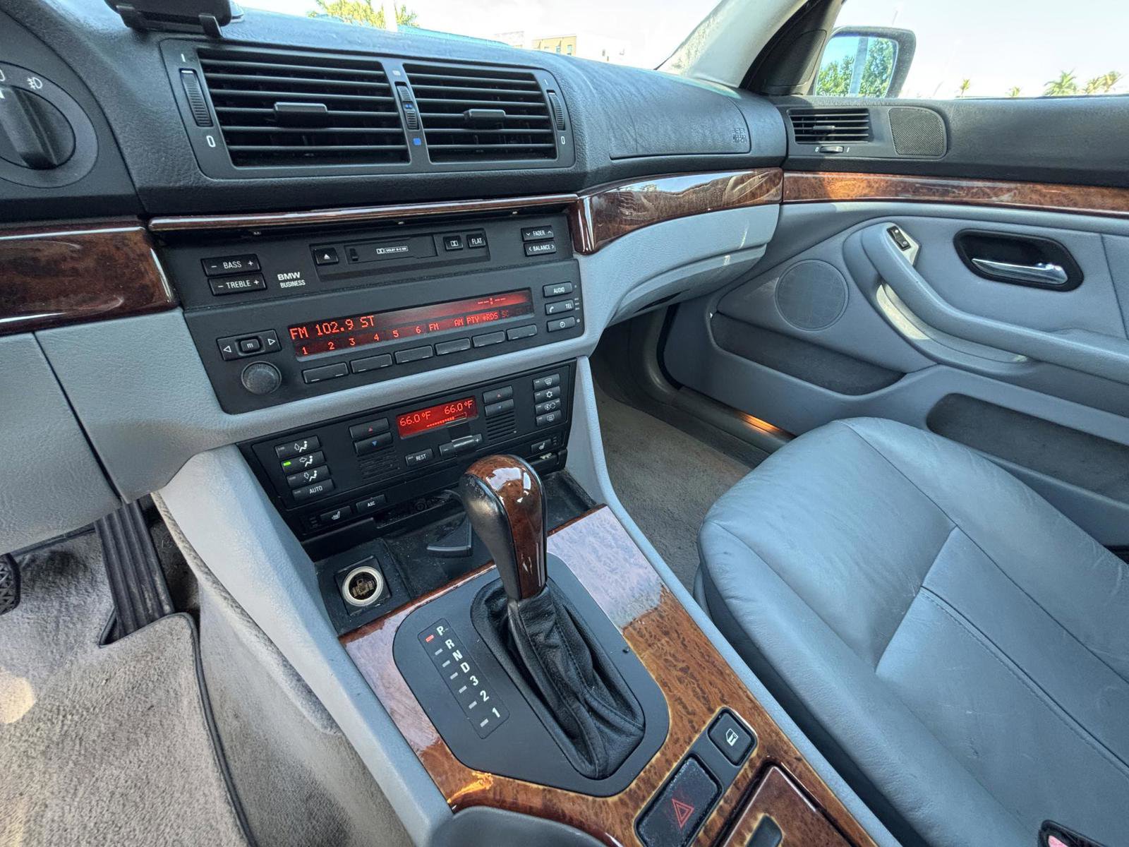 Used 1999 BMW 528i Sedan RWD image 20
