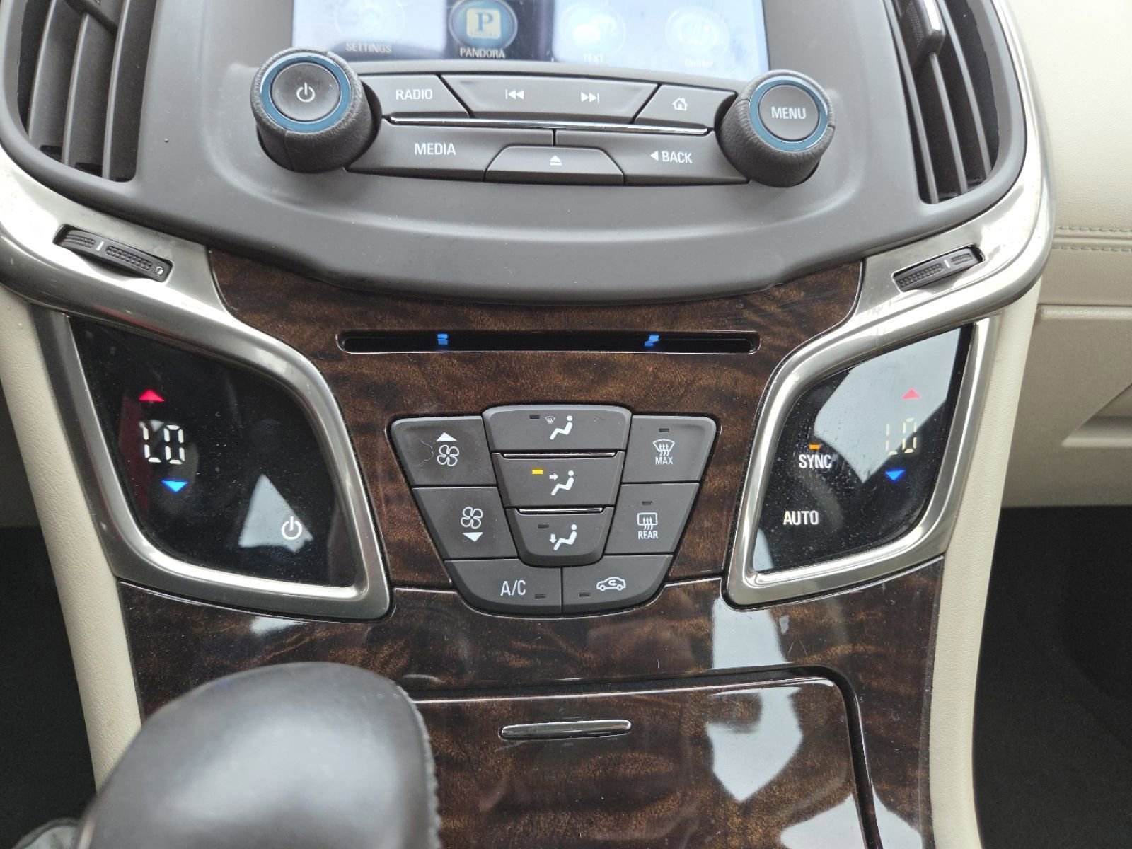 Used 2016 Buick LaCrosse FWD image 27