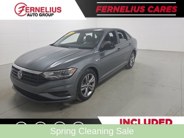 Used 2021 Volkswagen Jetta R-Line FWD image 3