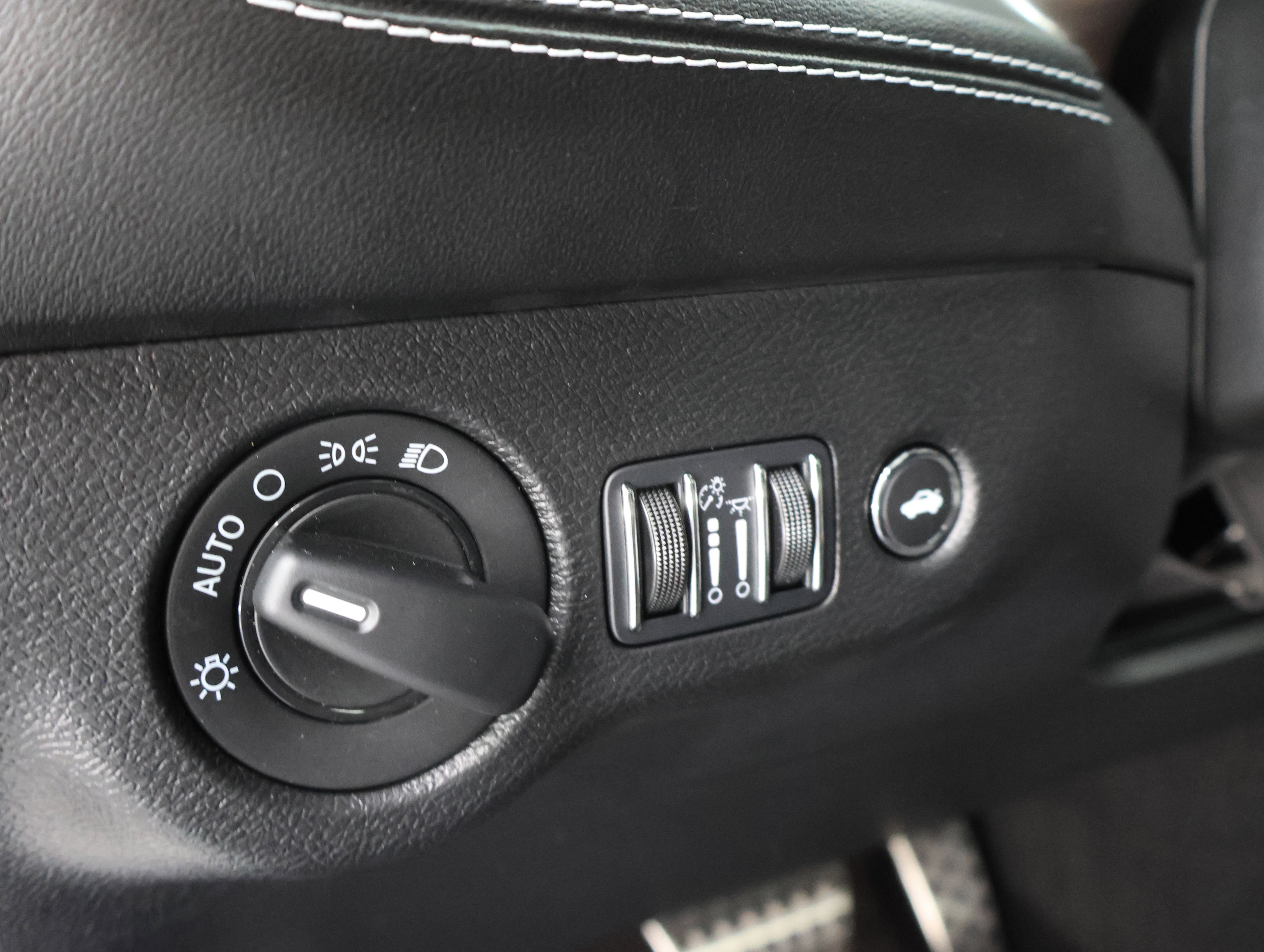 Used 2023 Dodge Challenger SRT Hellcat RWD image 41