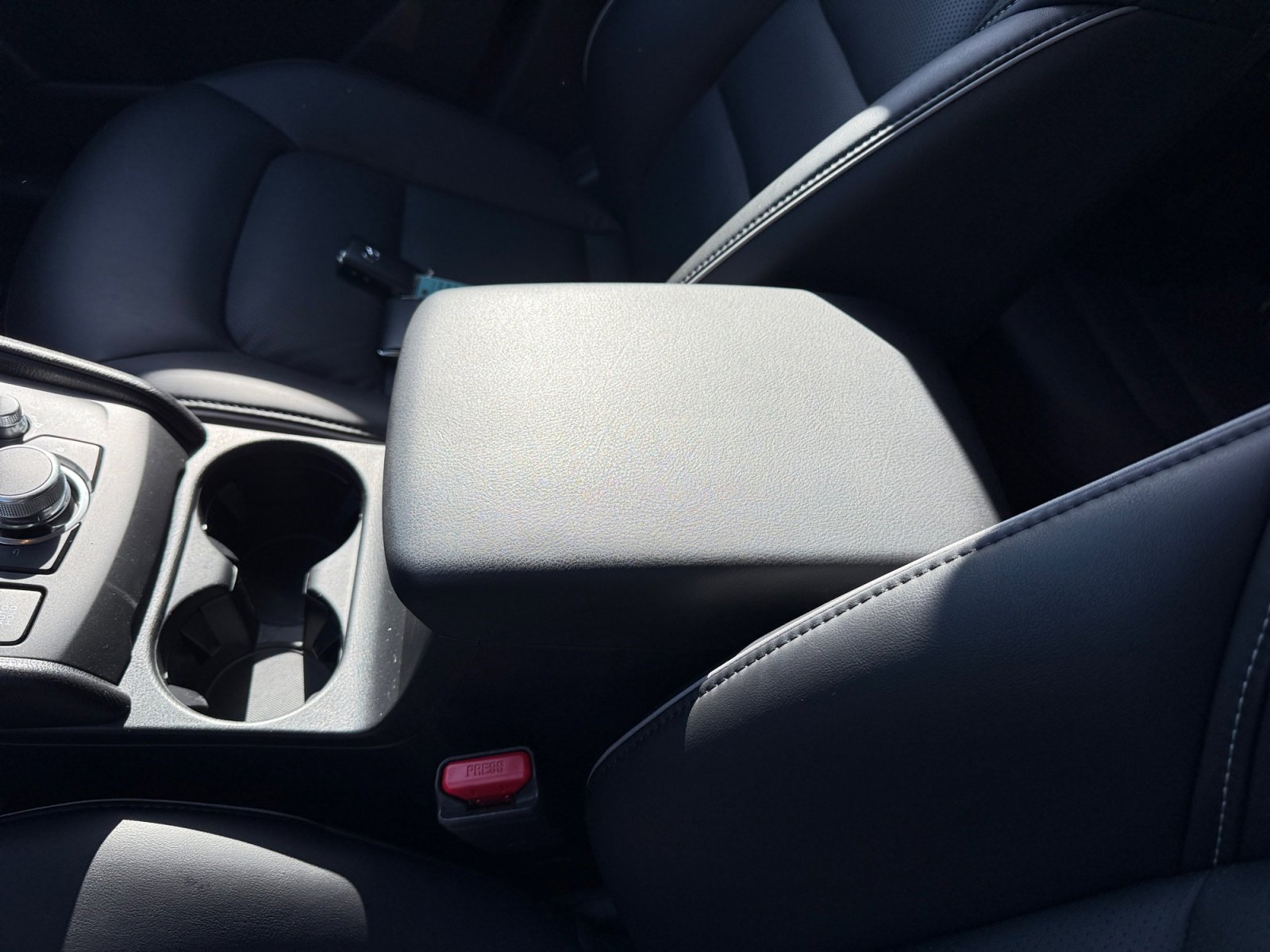 Used 2025 MAZDA CX-5 AWD 2.5 S w/ Select Package image 14