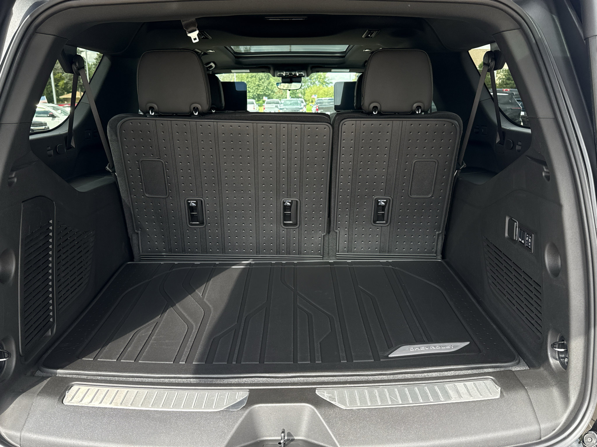 New 2026 Chevrolet Suburban High Country AWD/4WD image 48