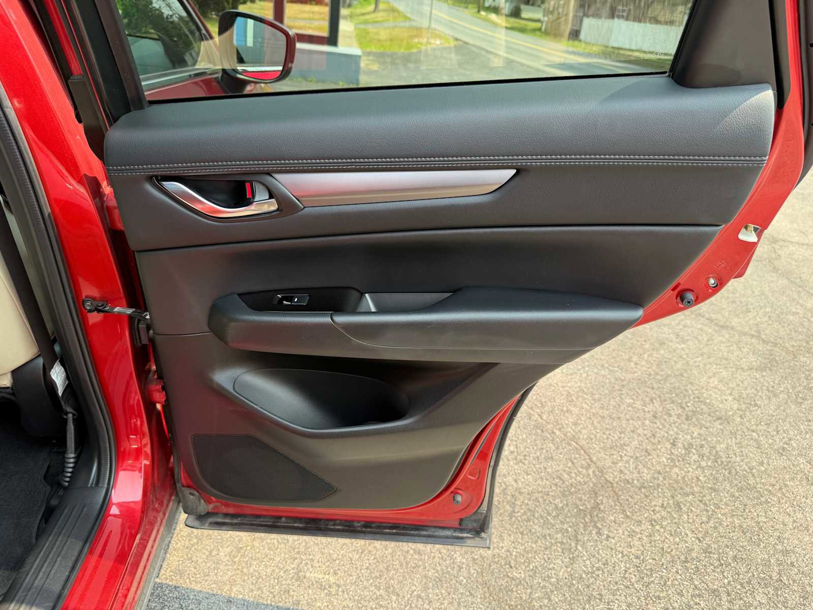 Used 2018 MAZDA CX-5 Touring w/ Preferred Equipment Package image 30