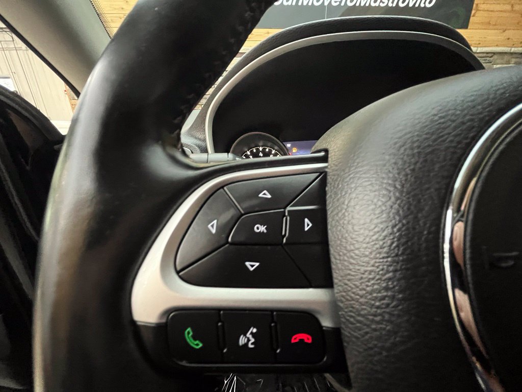 Used 2018 Jeep Compass Limited AWD/4WD image 28