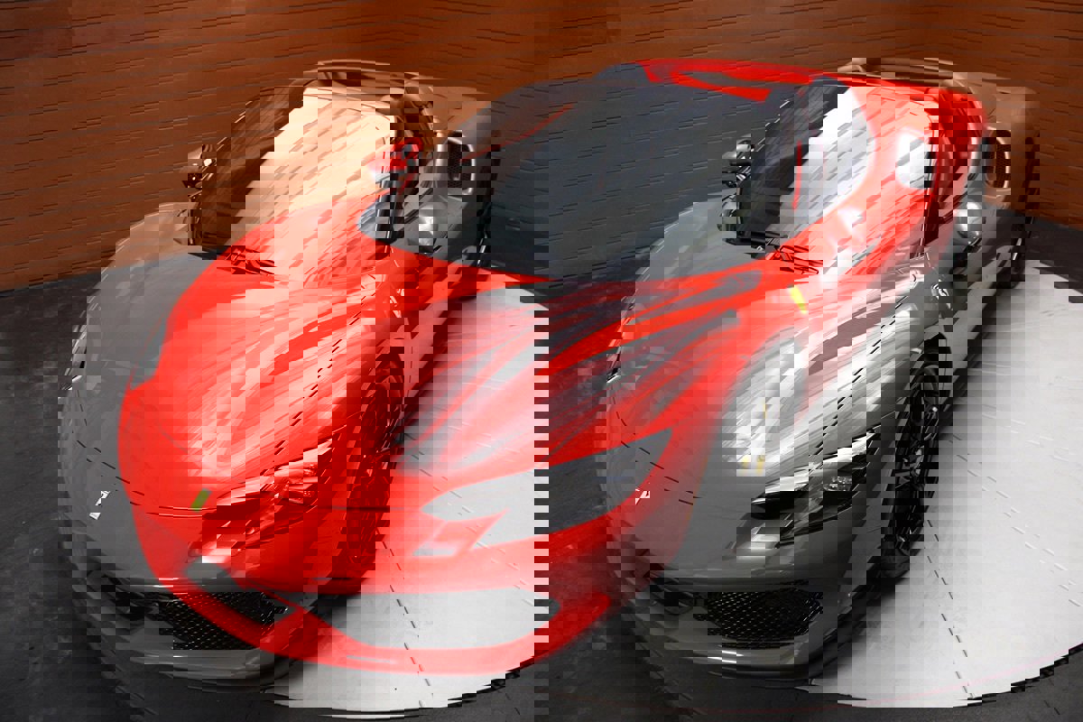 Used 2025 Ferrari 296 GTS image 43