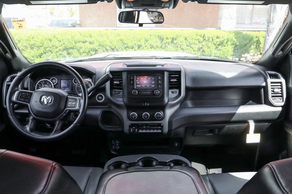 Used 2021 RAM 5500 Tradesman w/ Chrome Appearance Group image 23