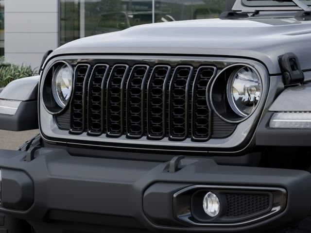 New 2025 Jeep Gladiator Sport AWD/4WD image 11