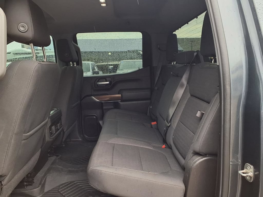 Used 2021 Chevrolet Silverado 1500 LT Trail Boss AWD/4WD image 17