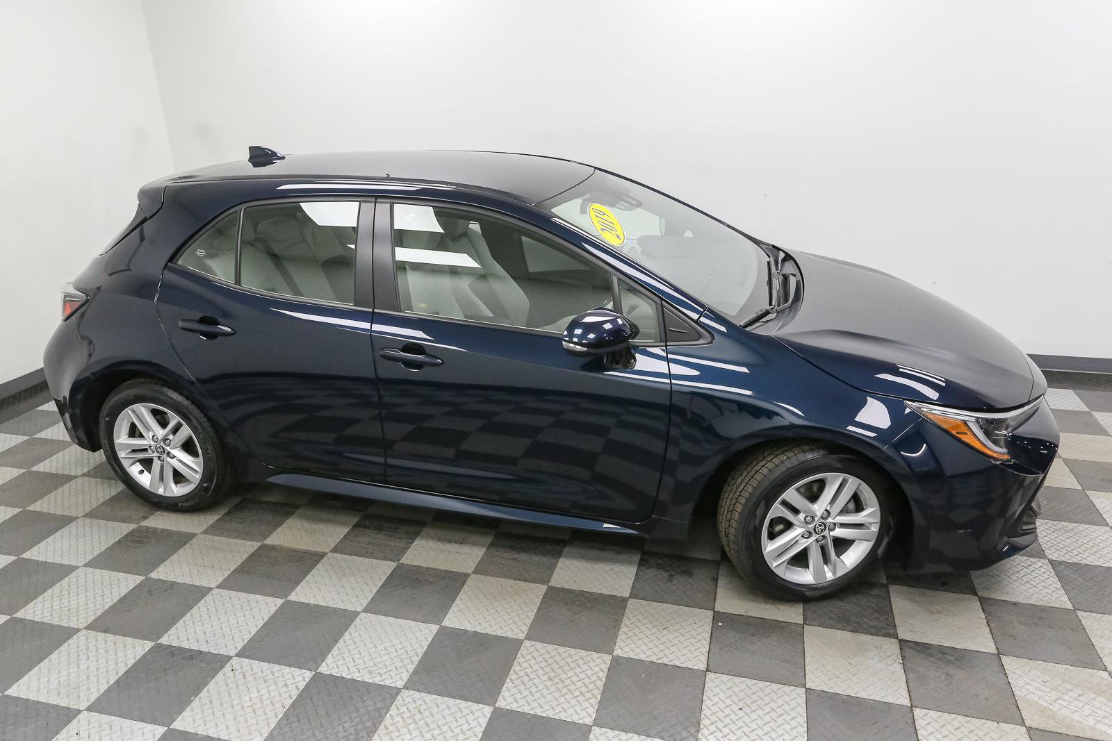 Used 2019 Toyota Corolla SE FWD image 5