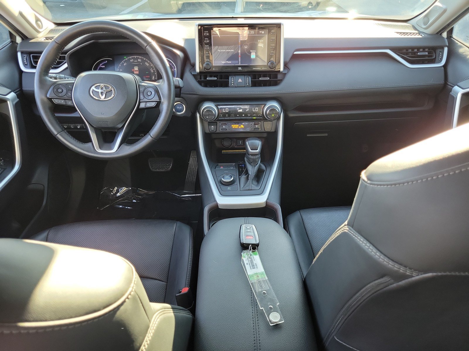 Used 2021 Toyota RAV4 Limited AWD/4WD image 29