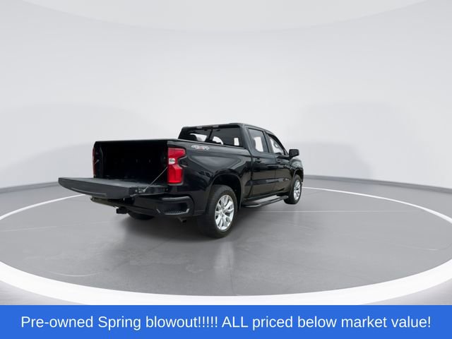 Used 2021 Chevrolet Silverado 1500 Custom w/ LPO, Dark Essentials Package AWD/4WD image 7