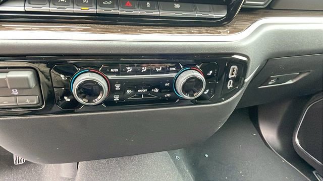 New 2026 Chevrolet Silverado 1500 LT image 18