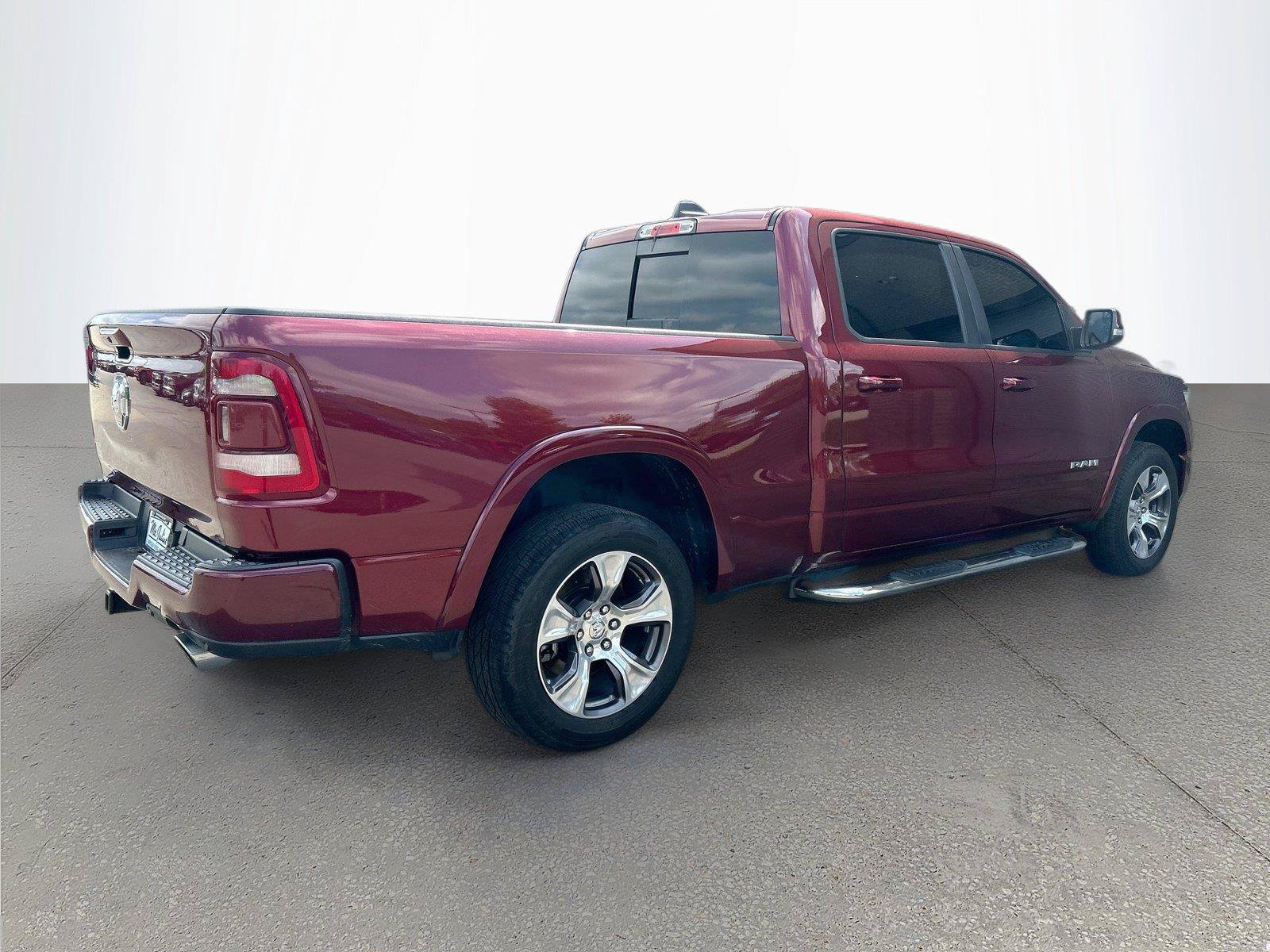 Used 2019 RAM 1500 Laramie w/ Sport Appearance Package AWD/4WD image 4