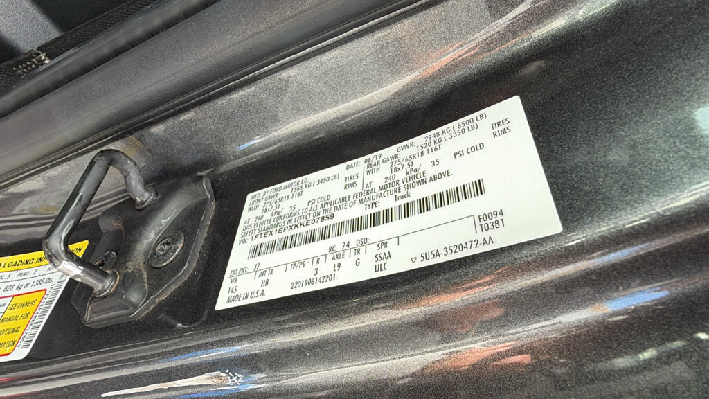 Used 2019 Ford F150 Lariat w/ Equipment Group 502A Luxury AWD/4WD image 30