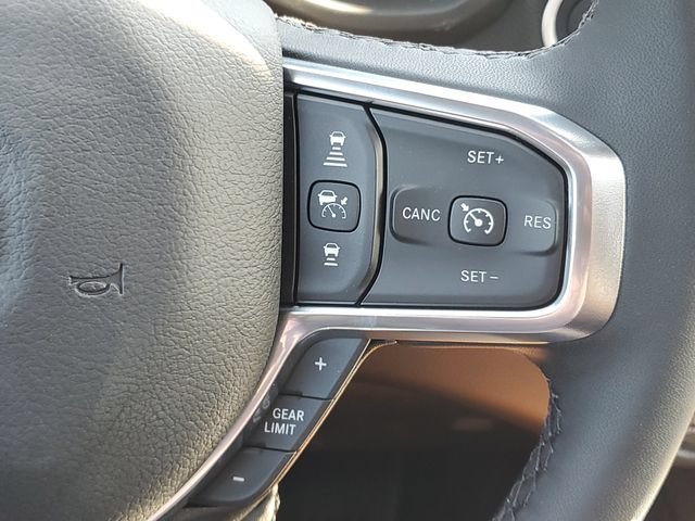 New 2026 RAM 1500 Laramie w/ Sport Appearance Package AWD/4WD image 23