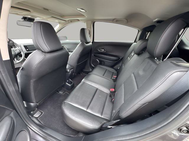 Used 2022 Honda HR-V EX-L image 6