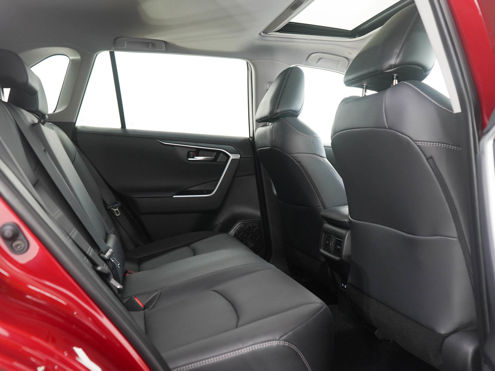 Used 2025 Toyota RAV4 Limited w/ Weather Package image 12