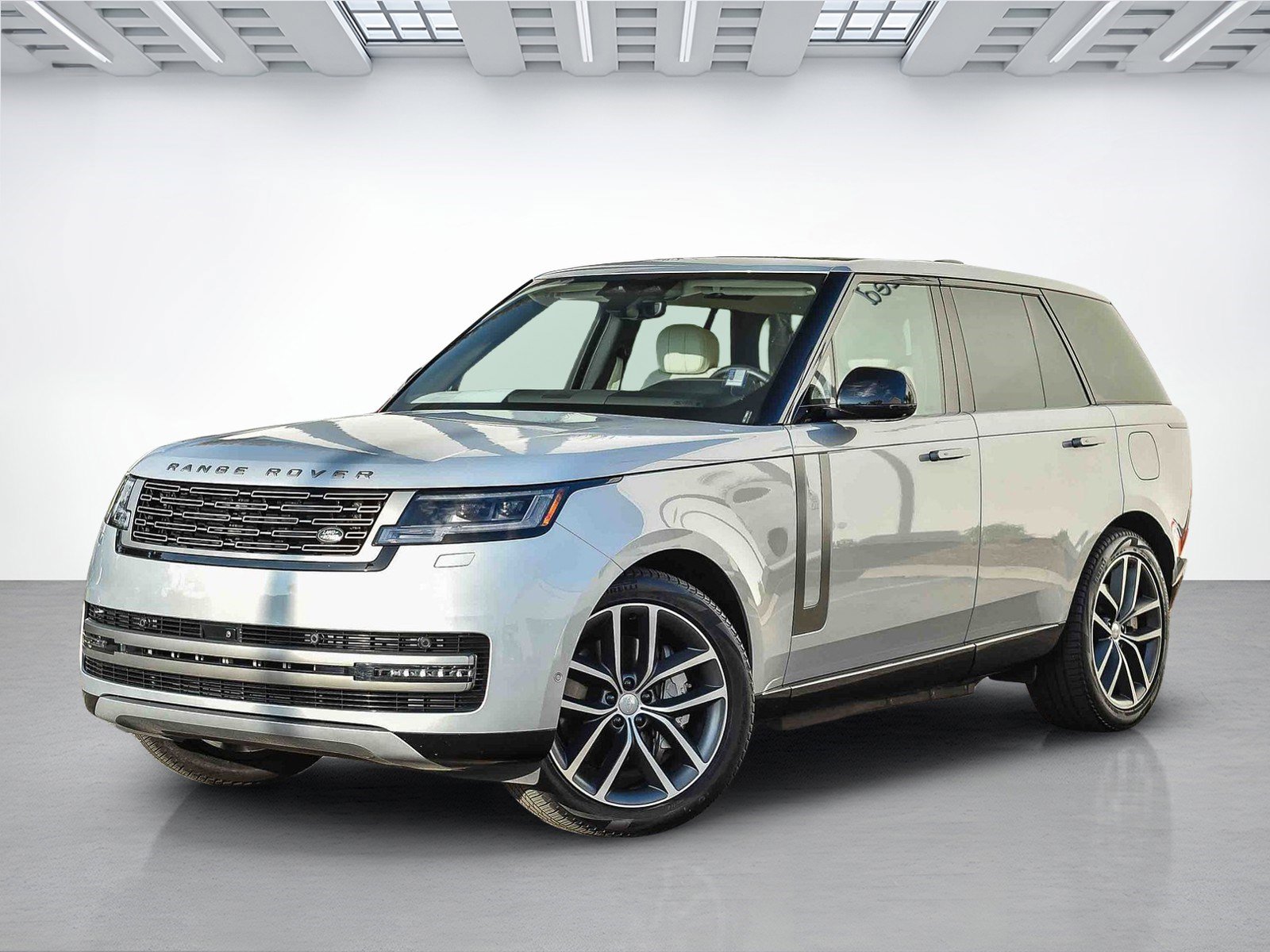Certified 2025 Land Rover Range Rover SE image 1