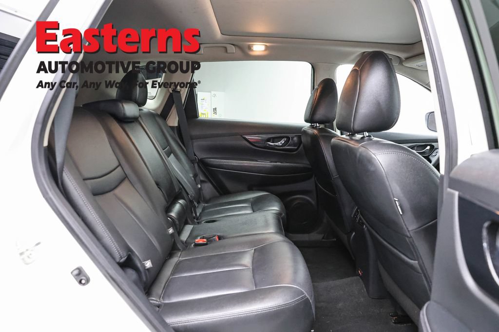 Used 2020 Nissan Rogue SL w/ Premium Package AWD/4WD image 23